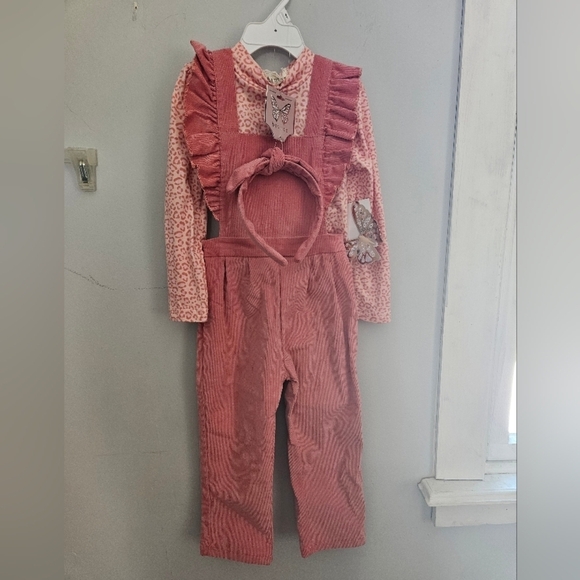 Btween Jumper Outfit - Picture 1 of 6